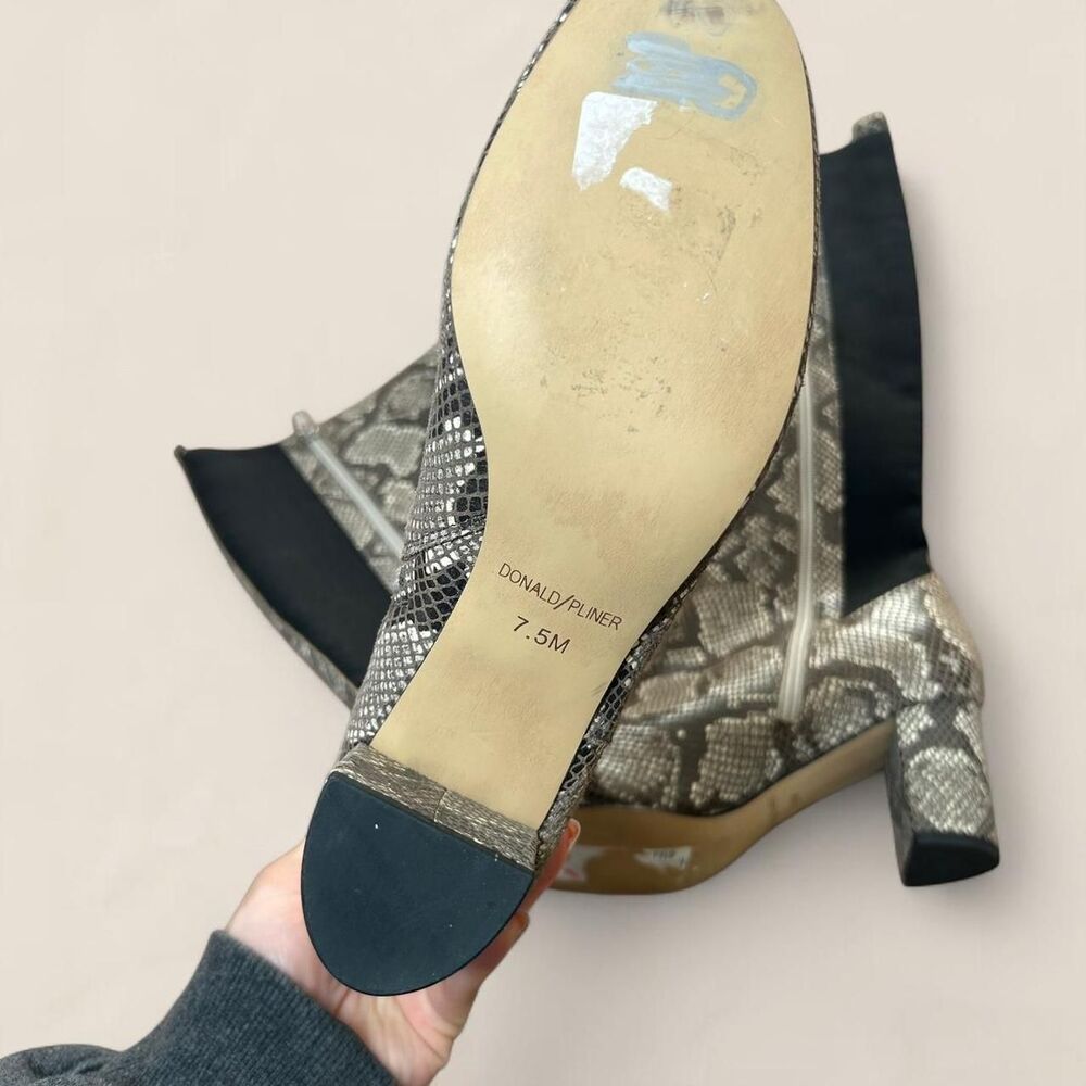 Donald J Pliner grey python snakeskin leather Par… - image 7
